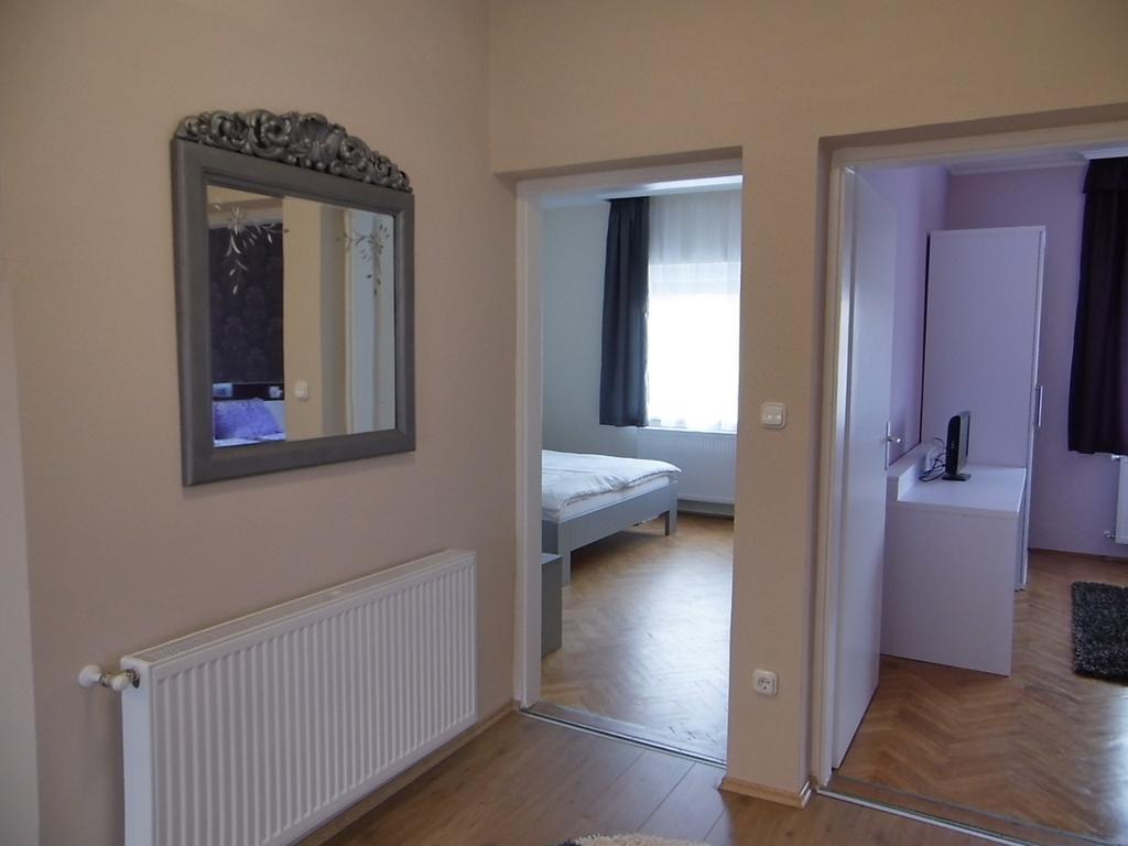 Alfa Apartman Sárvár Kamer foto